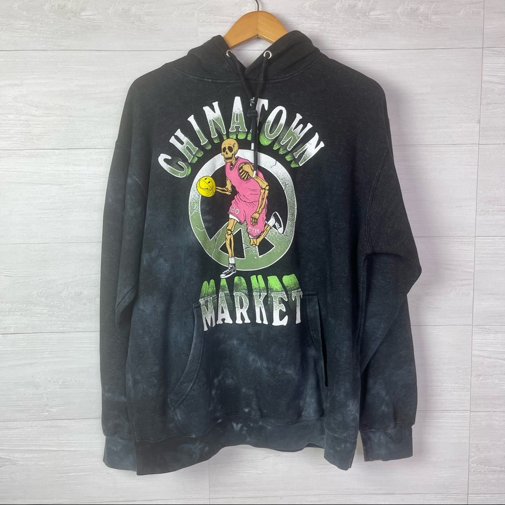 Men's Chinatown Market CTM Peace Basketball Tie Dye Black Hoodie Sweater Medium